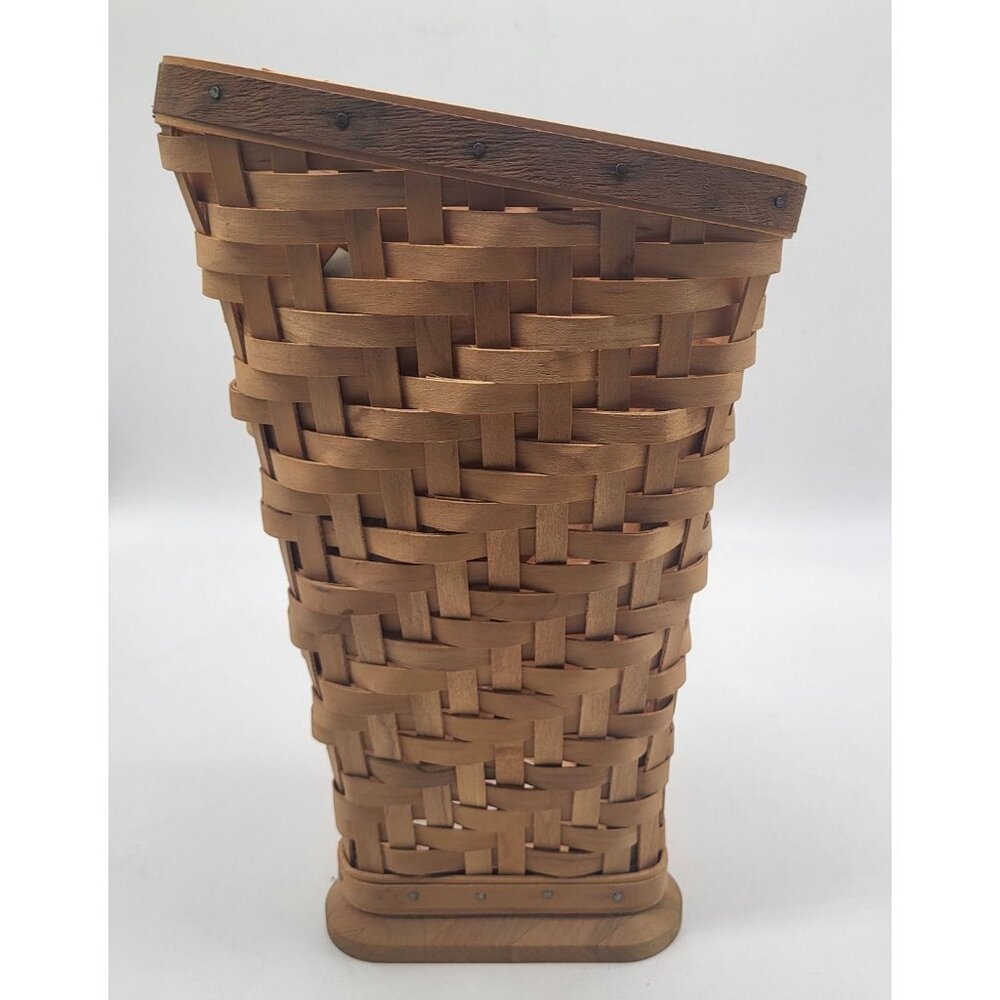 Longaberger 2005 Collectors Club Heartwood Vase Basket and Protector - Picture 5 of 11